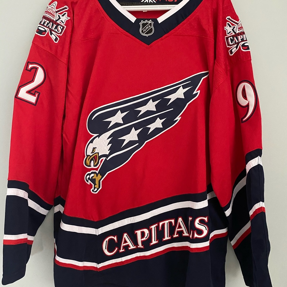 2021 Reverse Retro Washington Capitals jersey!